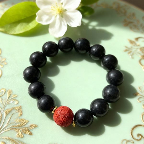 随机饰品_WH_1000x1000px.jpg H18 Accessories: Random Style